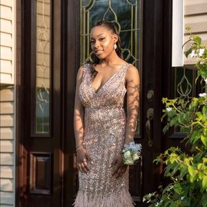 Meet your Posher, Trisila